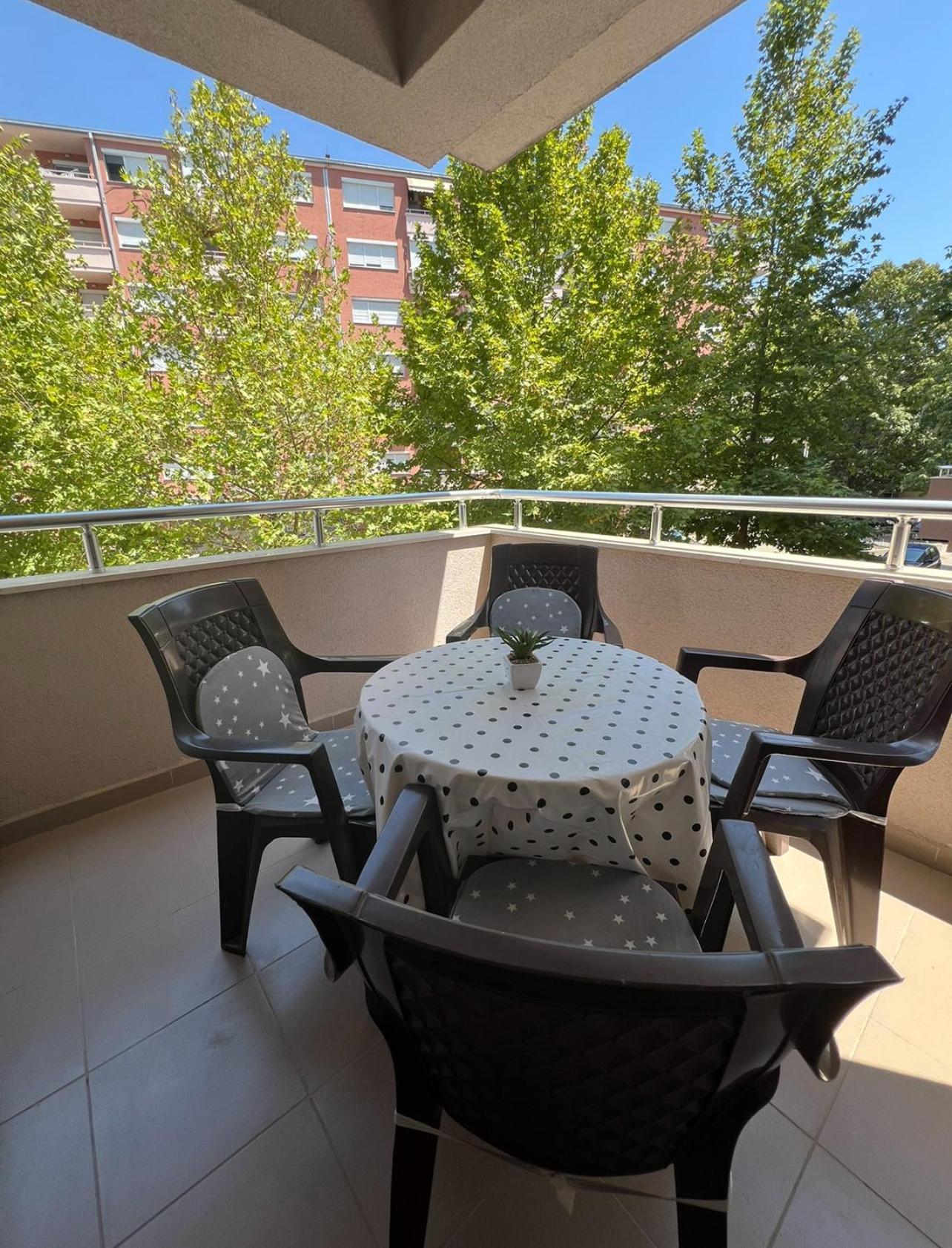 Downtown Great Apartment Strumica Exterior foto
